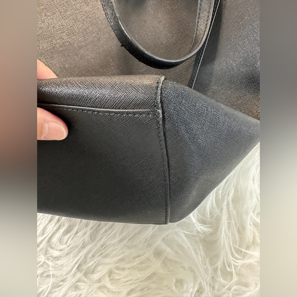 Tory Burch Black Saffiano Leather York Tote Bag Purse - Picture 7 of 12